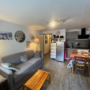 Appt T2 4 Pers Lary Centre Village Parking Appartement